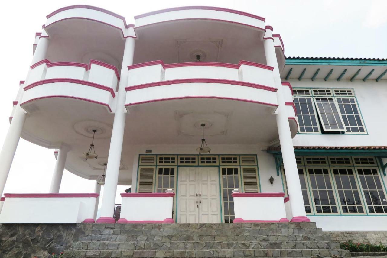 Villa Tiandiva Cisarua Ngoại thất bức ảnh